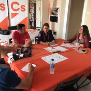 Ciudadanos se hace eco de las reivindicaciones de Islataxi