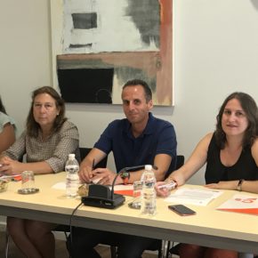Ciudadanos pedirá al Ayuntamiento un programa de cursos sobre el uso seguro de las TICs y la realización de actividades para conmemorar el Día Internacional del Flamenco Ciudadanos pedirá al Ayuntamiento un programa de cursos sobre el uso seguro de las TICs y la realización de actividades para conmemorar el Día Internacional del Flamenco