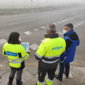 Ayuntamiento, Hidralia y Junta de Andalucía realizan el acto de replanteo para la obra de renovación del alcantarillado de la barriada Bazán
